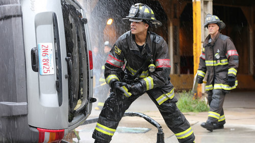 Chicago Fire 3×1