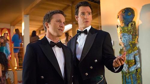 Franklin & Bash 4×6