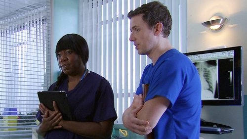 Holby City 15×9