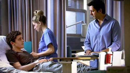 Holby City 15×35