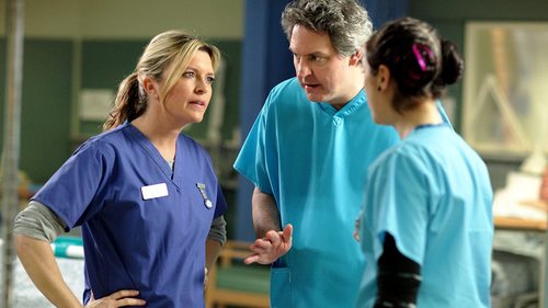 Holby City 13×32