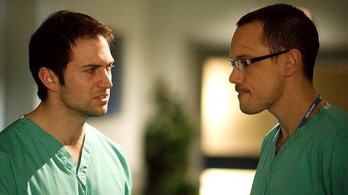 Holby City 12×27