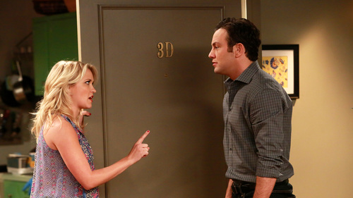 Young & Hungry 2×11