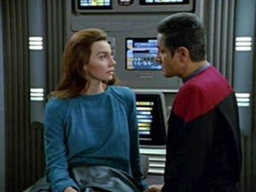 Star Trek: Voyager 1×11