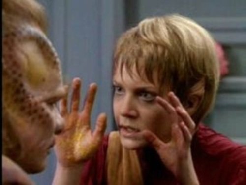 Star Trek: Voyager 2×4