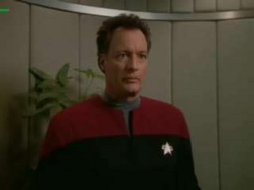 Star Trek: Voyager 3×11