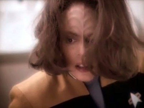 Star Trek: Voyager 4×10