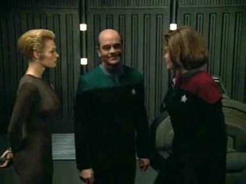 Star Trek: Voyager 4×25