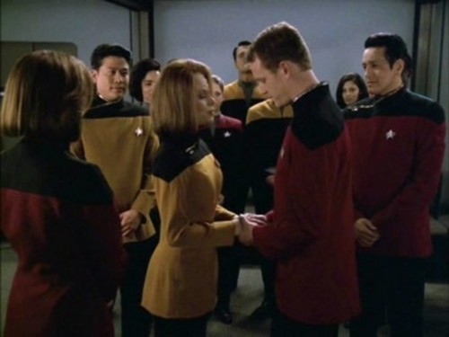 Star Trek: Voyager 5×18