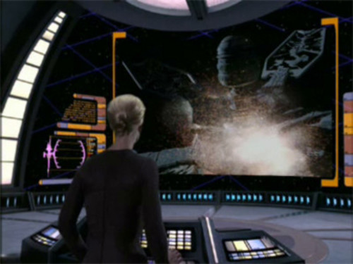 Star Trek: Voyager 6×9