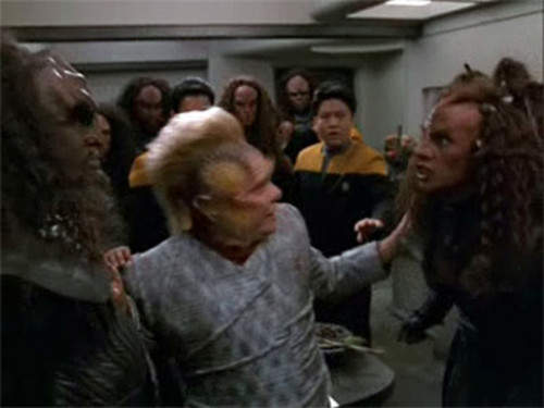 Star Trek: Voyager 7×14