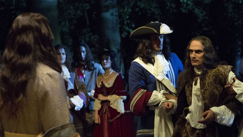 Versailles 1×2