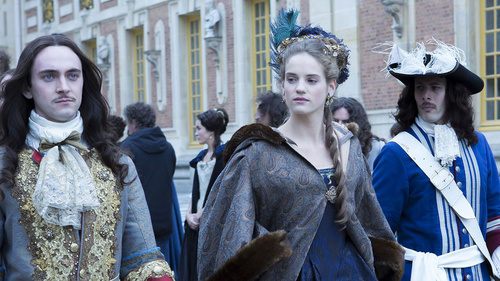 Versailles 1×4