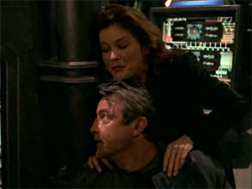 Star Trek: Voyager 7×17