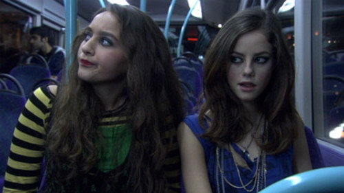 Skins 1×8