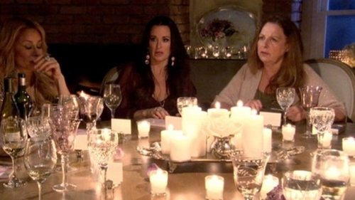 The Real Housewives of Beverly Hills 2×10