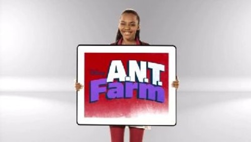 A.N.T. Farm 1×1