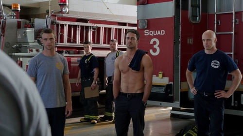 Chicago Fire 1×1