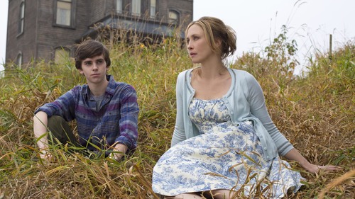 Bates Motel 1×1