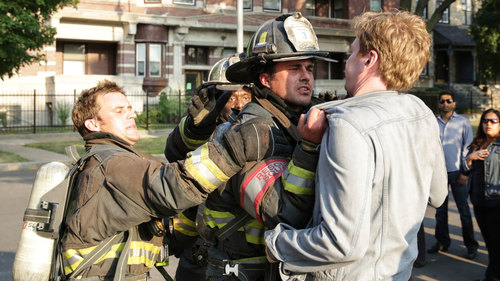 Chicago Fire 2×3