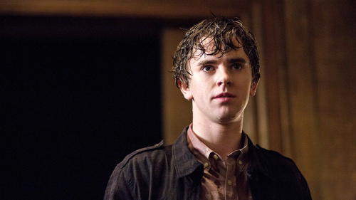 Bates Motel 2×8