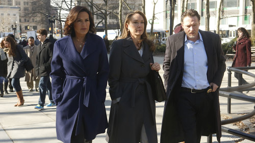 Law & Order: Special Victims Unit 15×21