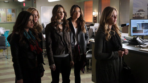 Pretty Little Liars 5×2